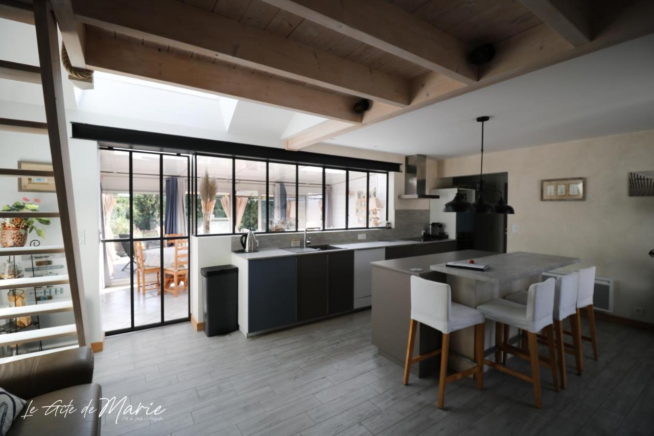 Le Gite De Marie Prefailles Exterior photo