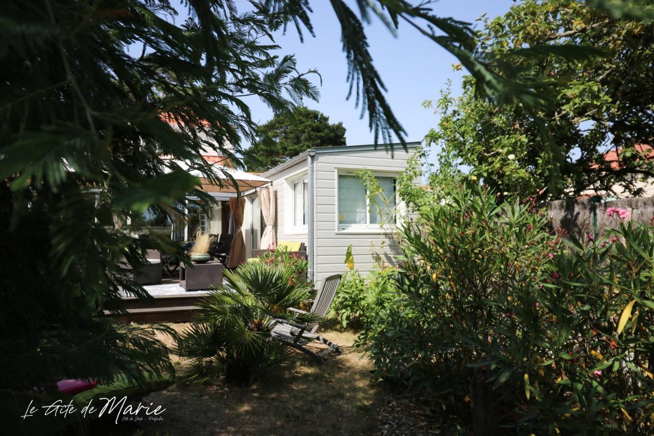 Le Gite De Marie Prefailles Exterior photo